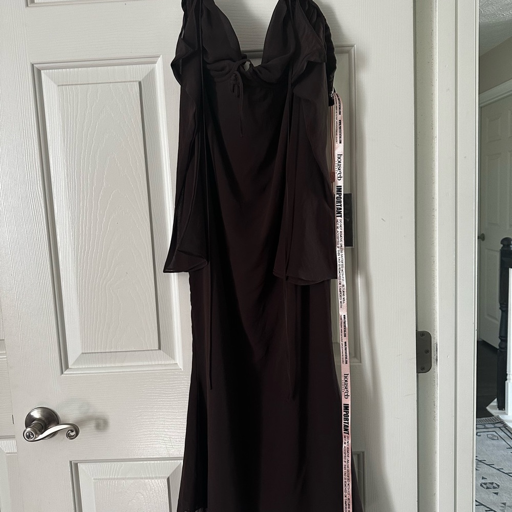 Naomi Cold Shoulder Long Sleeve Halter Midi Dress House of CB - Picture 3 of 3